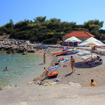 Διαμέρισμα Family Friendly Seaside Prizba, Korcula - 14597
