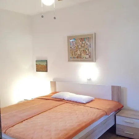 Family Friendly Seaside Prizba, Korcula - 14597 Διαμέρισμα Prizba